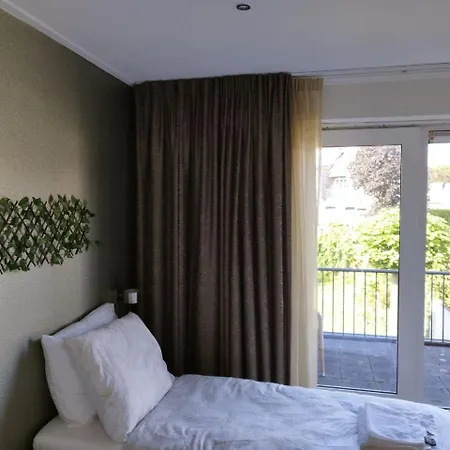 Guest house Tranquil Retreat - Free American Pancake-guest House *