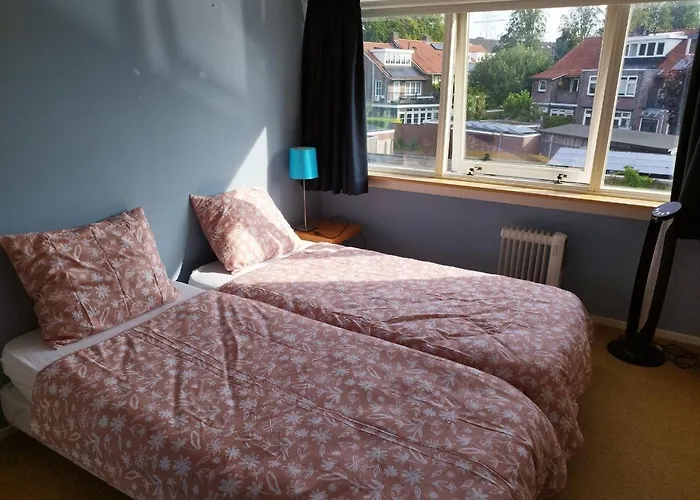 Casa de hóspedes Tranquil Retreat - Free American Pancake-guest House