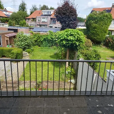 Pensionat Tranquil Retreat - Free American Pancake-guest House *